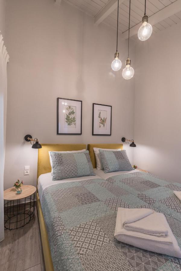 Casa Leone, Cosy Apartment Overlooking The Square Spílion Екстериор снимка